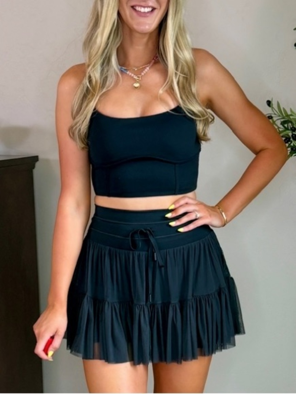 POPFLEX Black Strappy Sports Bra with Crisscross Back